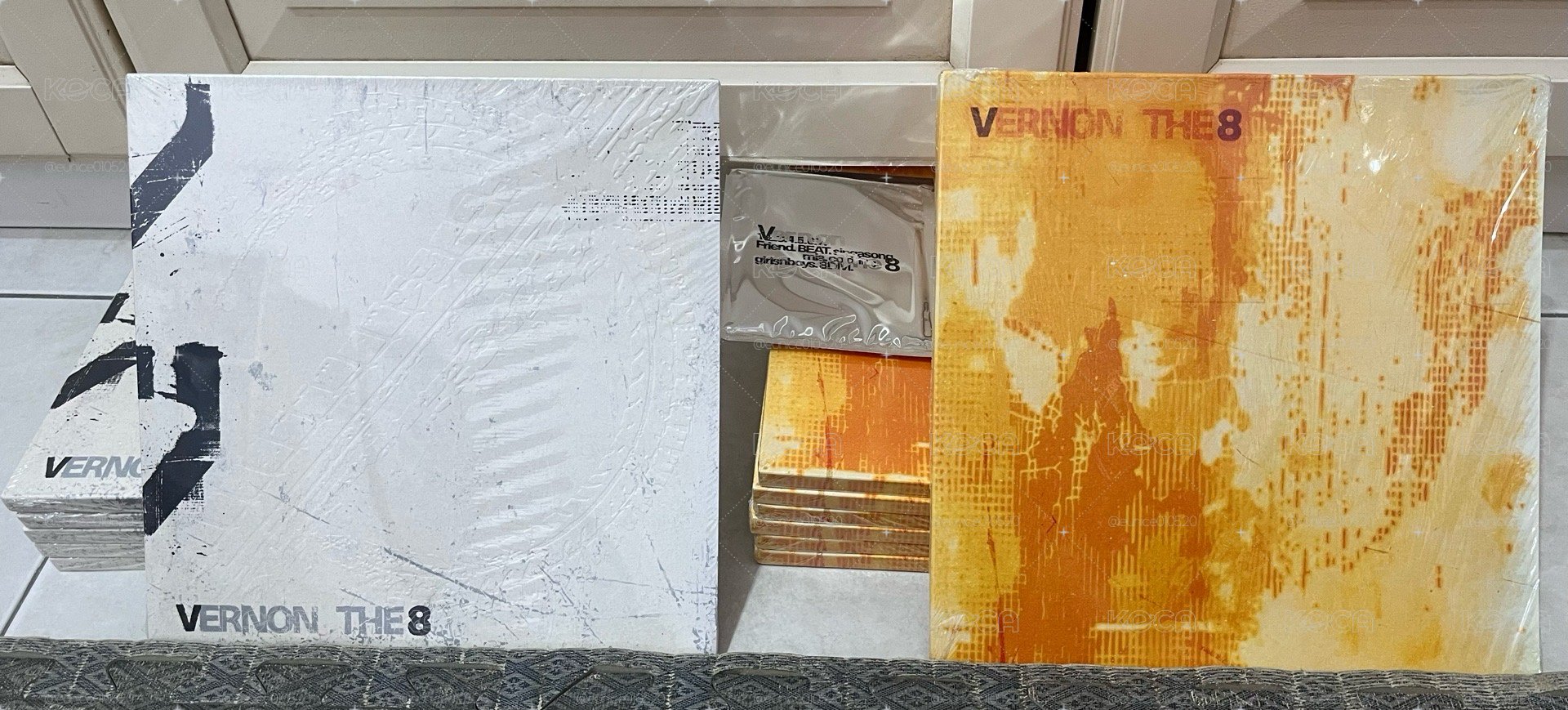 1st Mini Album 'V8' RATS NEST Ver. STANDARD Ver. Compact Ver