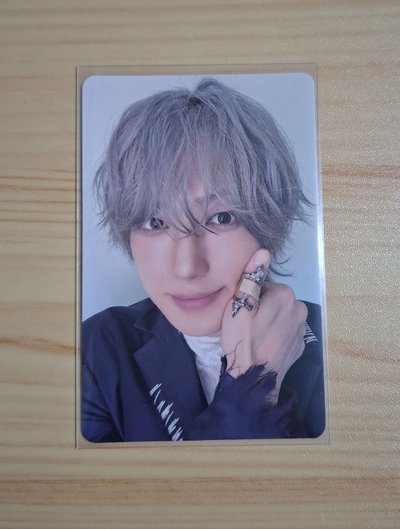 MOM 專輯卡 - FUMA