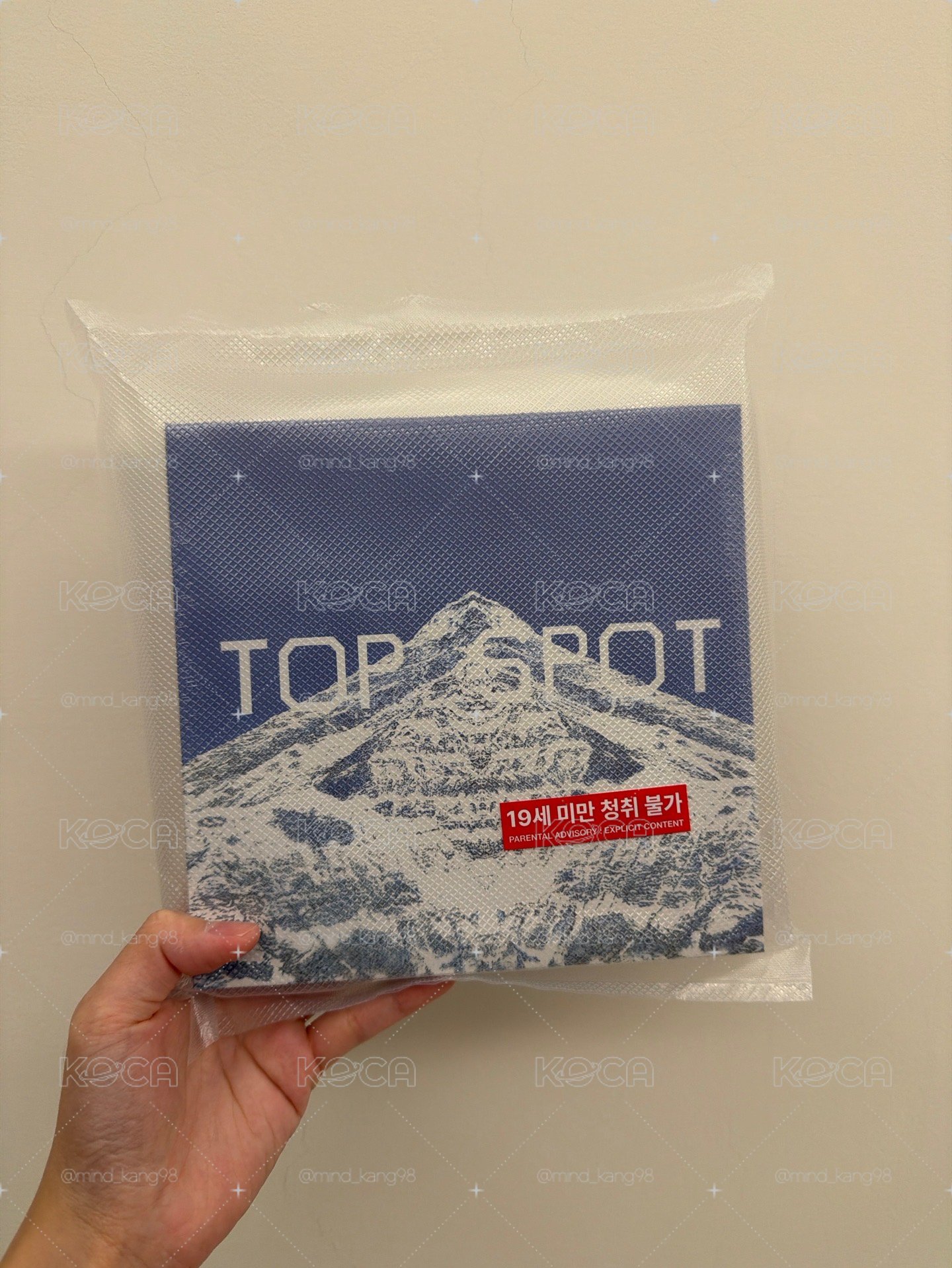 T.O.P專輯橘色版本「有含小卡」