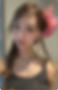 迷你一輯 yzy 幸運卡 
