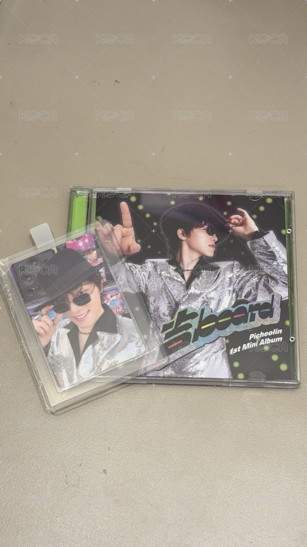 cd版（含小卡+專輯配置 *flim photo是巴士）