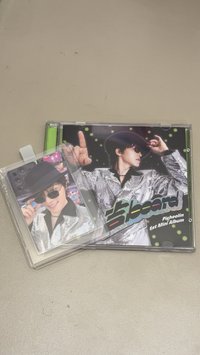 cd版（含小卡+專輯配置 *flim photo是巴士）