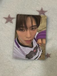 小兔小露舌頭