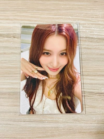 TWICE 正規四 sw Sana幸運卡 