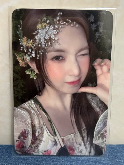 NMIXX BAE小卡