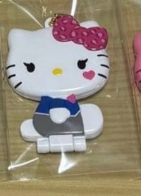 學生服凱蒂