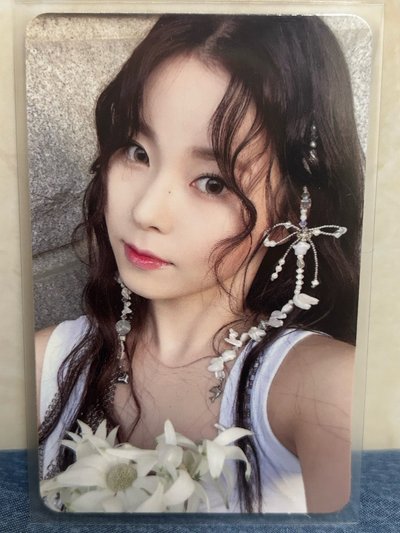 NMIXX Kyujin小卡