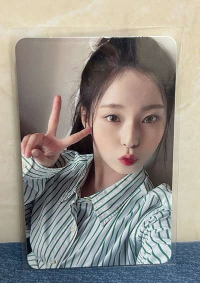 NMIXX Kyujin小卡