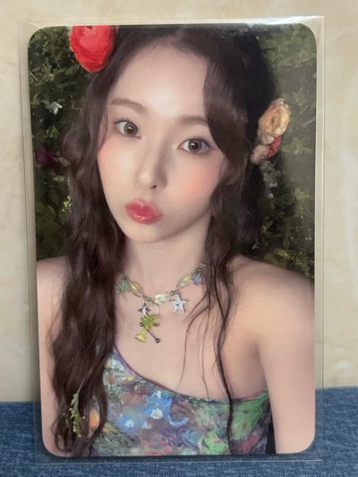 NMIXX Kyujin小卡