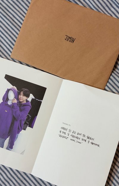 by BTS 旻帽T歷程書