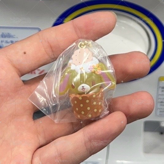 杯子蛋糕扭蛋 花花兔