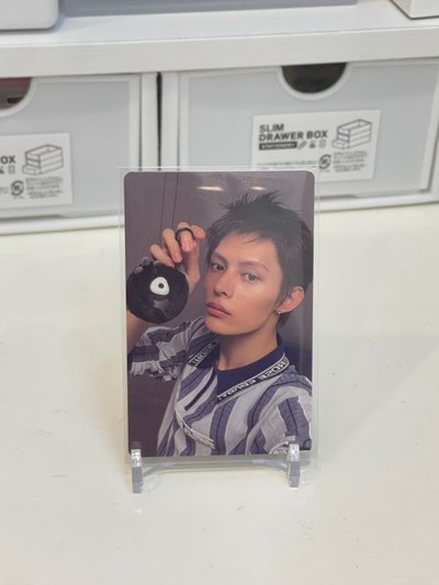 cortis James 黑球 專輯卡