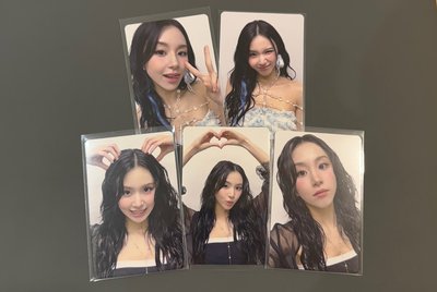 草莓公主🍓Dive五張小卡