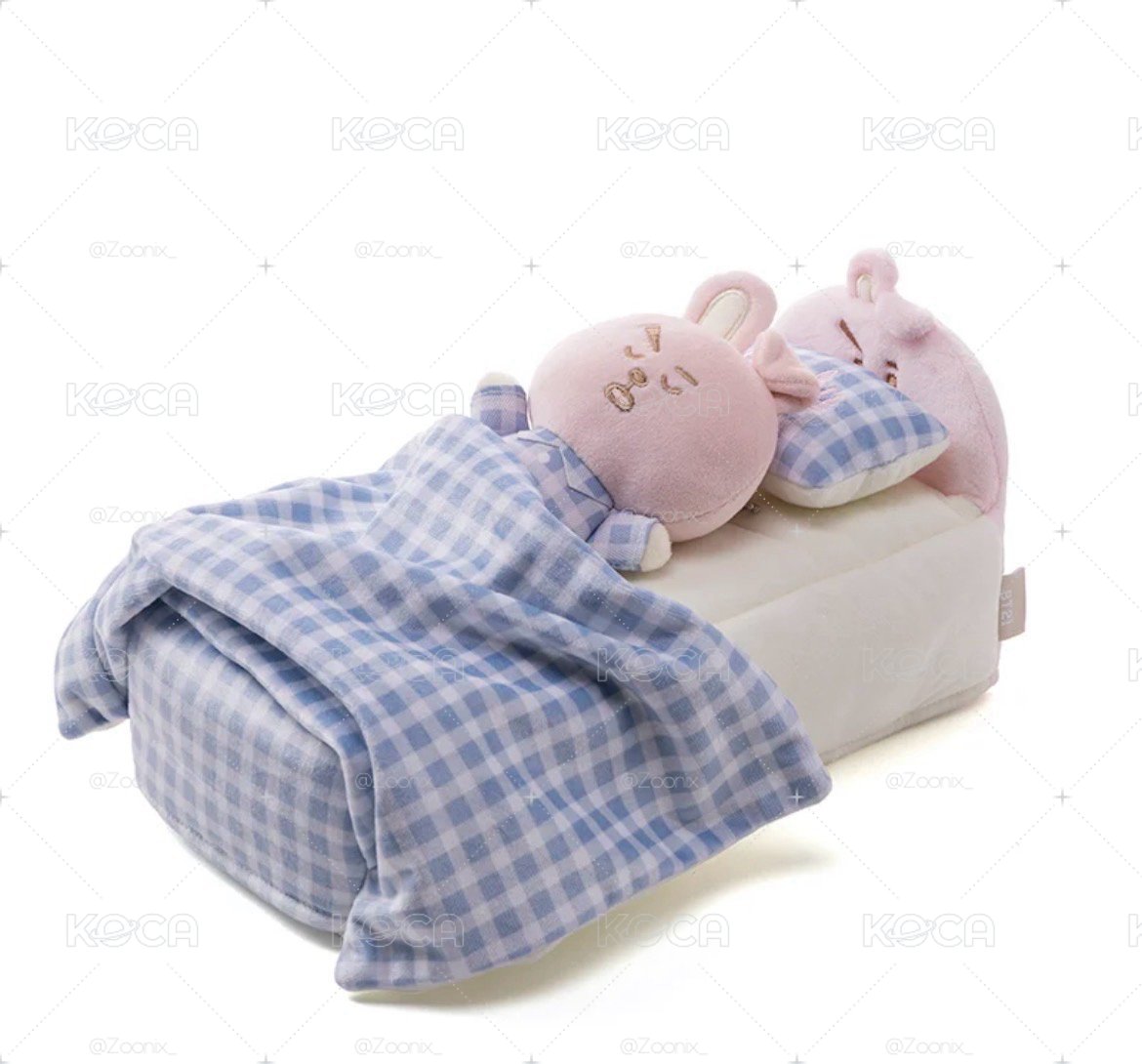 COOKY 袋子套裝 🐰   包含：袋子、吊飾娃娃、小床造型紙巾盒、眼罩、徽章、吊飾