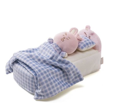 COOKY 袋子套裝 🐰   包含：袋子、吊飾娃娃、小床造型紙巾盒、眼罩、徽章、吊飾