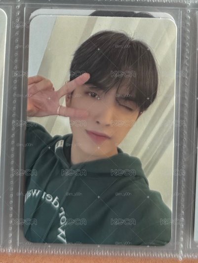 ATEEZ 弘中 WDW2.0聯名衣服卡