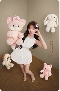MINISO 代言卡 B款海報卡C版