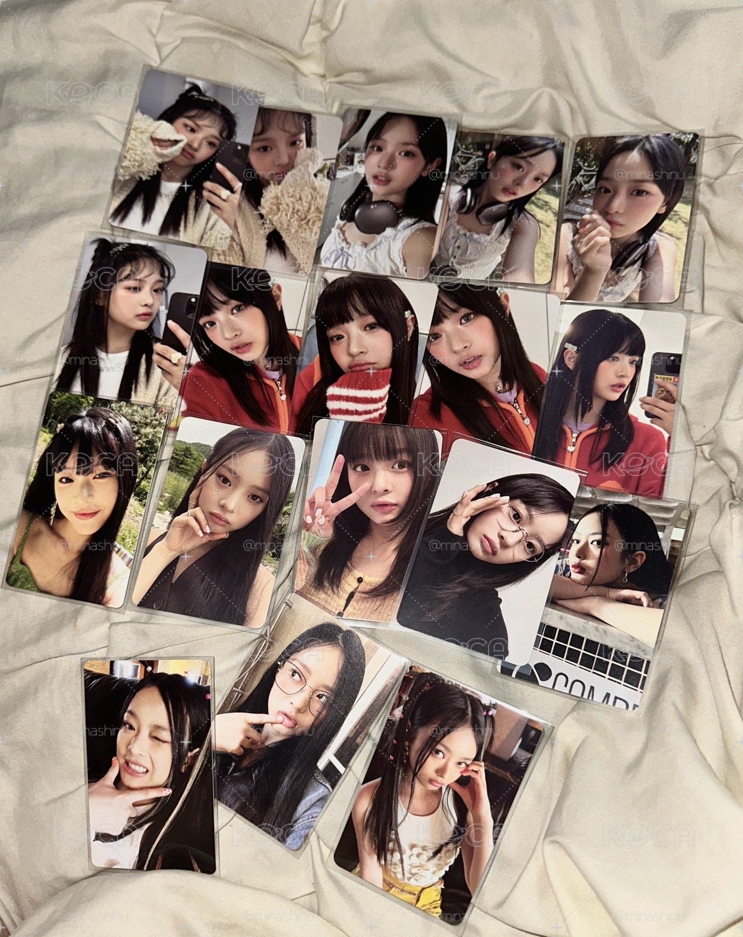 Hanni 24年曆&年書 
