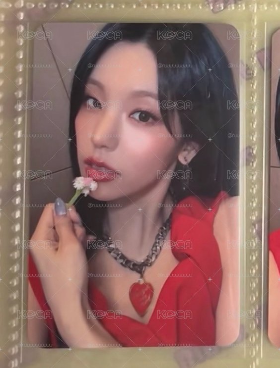 air中背紅衣志
