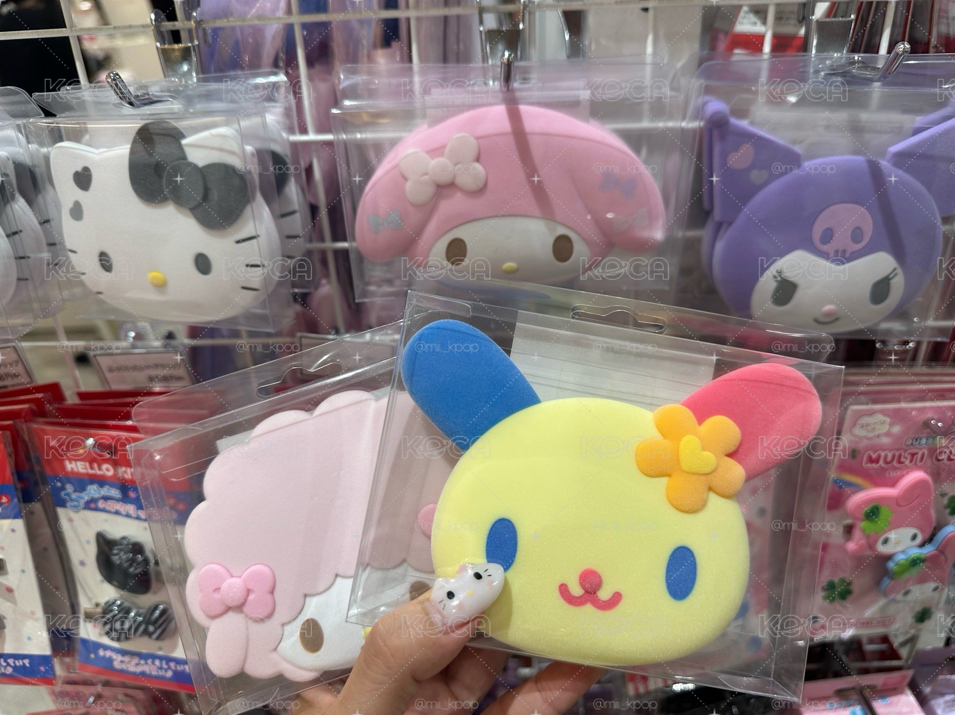 三麗鷗 植絨鏡子+梳子組合 