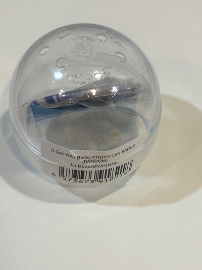 Yunah日專快閃店扭蛋徽章