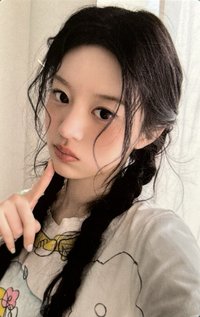 MAMIHLAPINATAPAI yzy 線上1.0 簽售卡 
