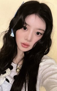 MAMIHLAPINATAPAI yzy 線上2.0 簽售卡 