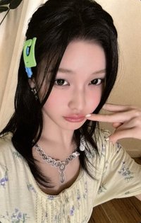 MAMIHLAPINATAPAI yzy 線上2.0 簽售卡 