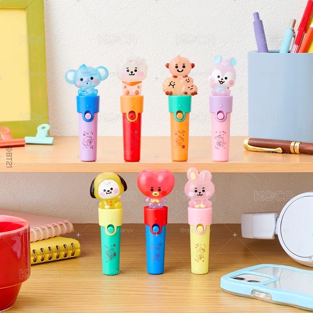 BT21 / Light stick charm 2 BANDAI 萬代 迷你小手燈吊飾