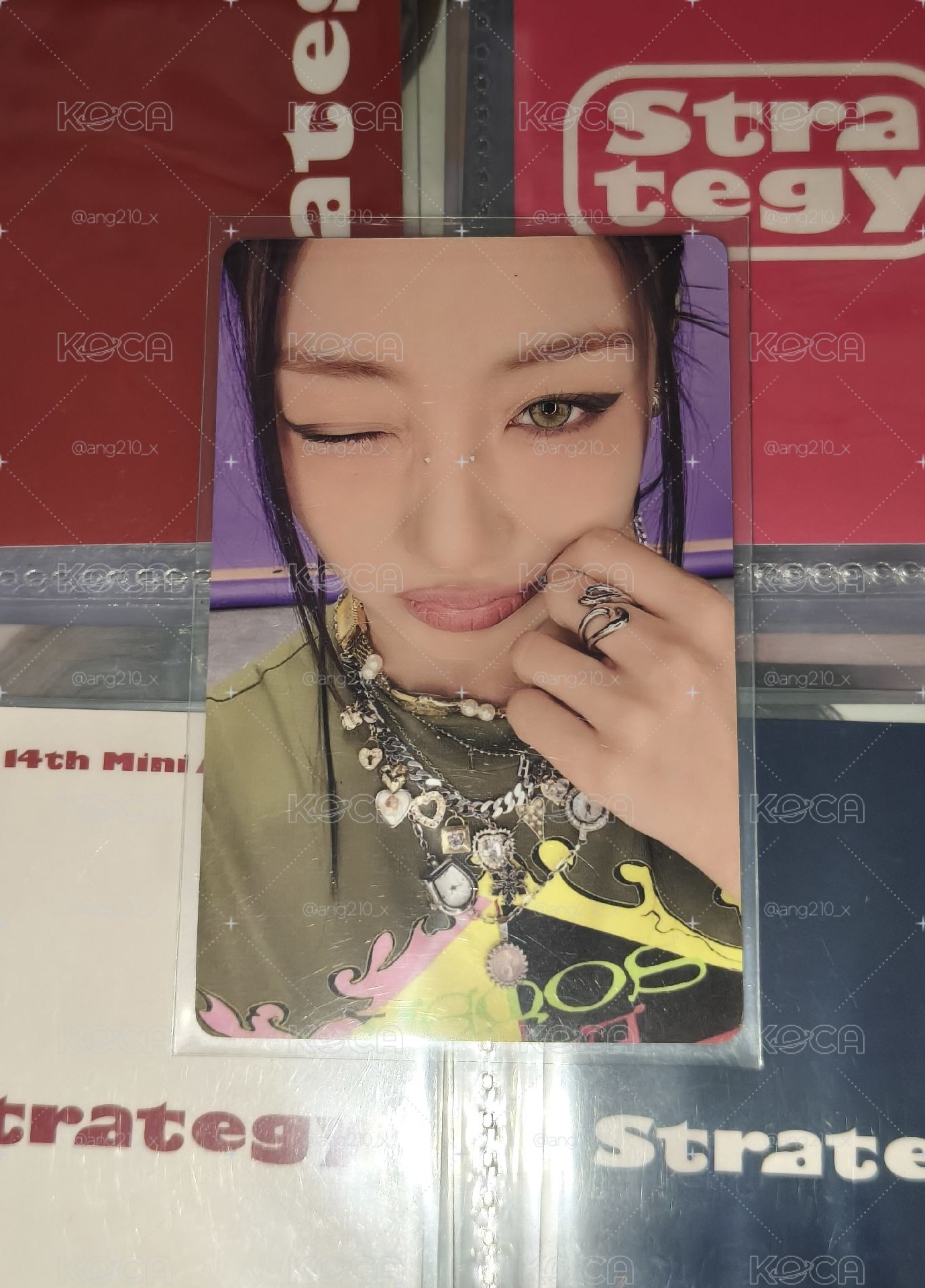 效正規四yzy 特典卡 中背