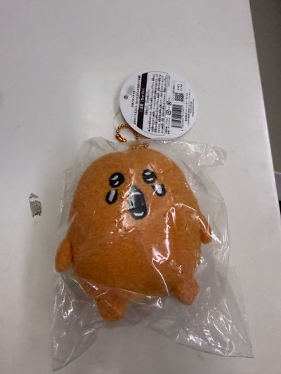 哭哭可樂餅吊飾娃