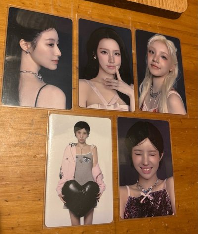 💜 i-dle 展覽快閃店|官拍 C & A Ver. 隨機卡 ✨