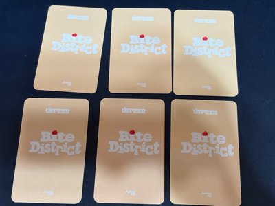 現貨USPEER 迷你一輯 "BITE DISTRICT"Jumpup 通路特典小卡 成套