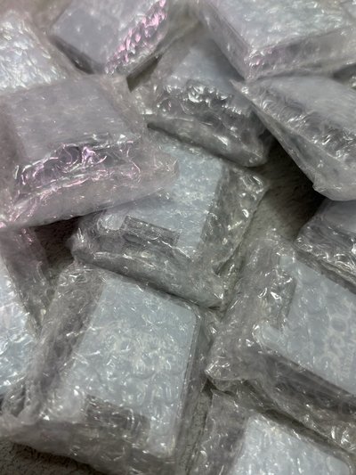 HOME wvs 特典 壓克力夾子 膠片鑰匙圈