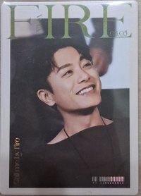 披哥4 光芒星願 收藏卡 