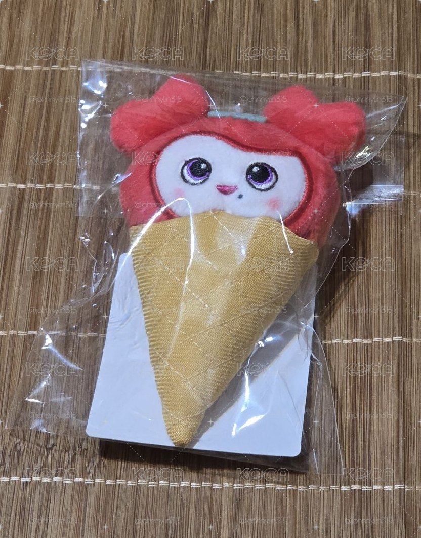 TWICE 彩瑛 冰淇淋娃