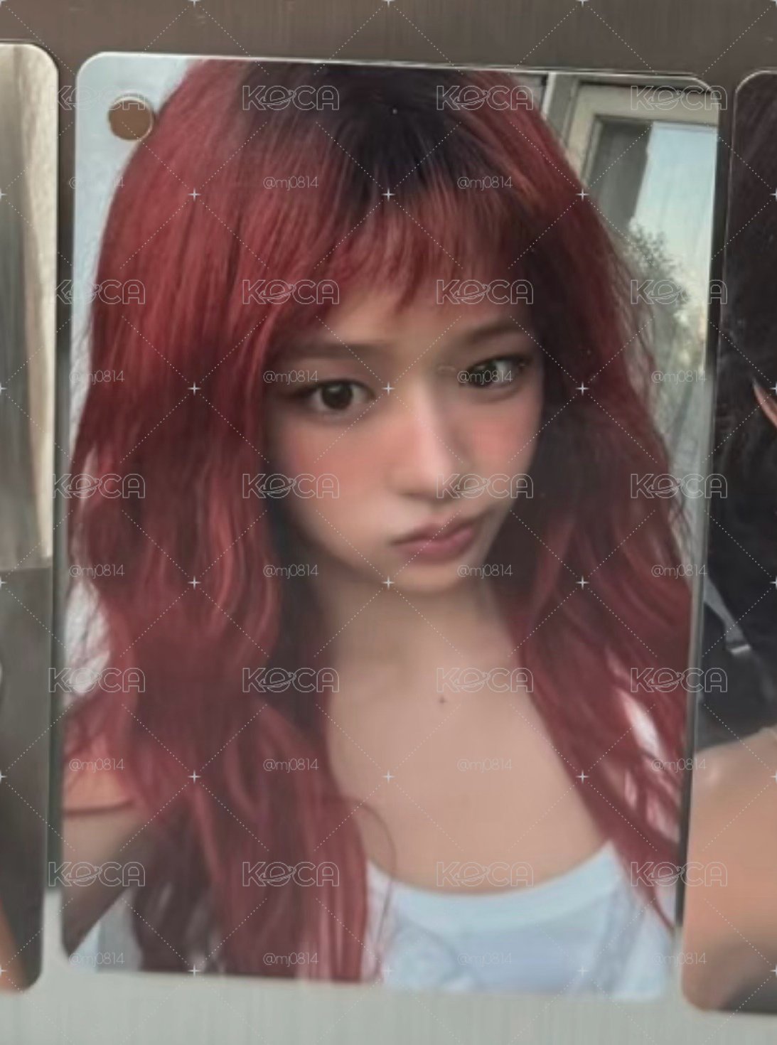 紅髮安滿額