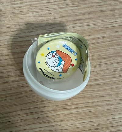 藏壽司x哆啦A夢 徽章