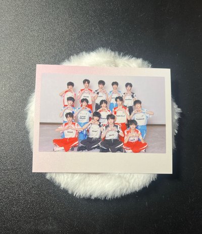 TF家族四代－25年夏日運動會合照+明信片2張