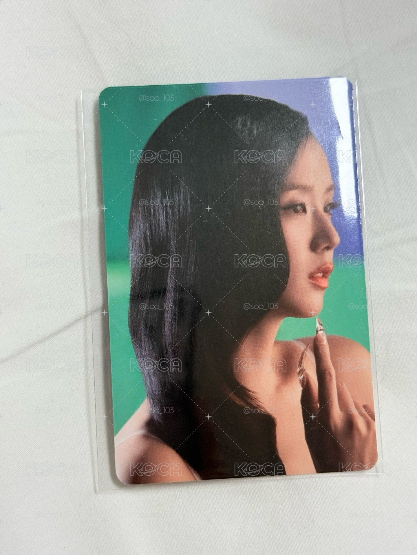 美貌秀側臉