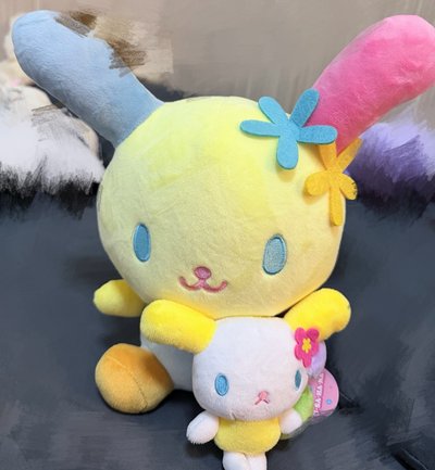 花小兔抱小兔絨毛玩偶