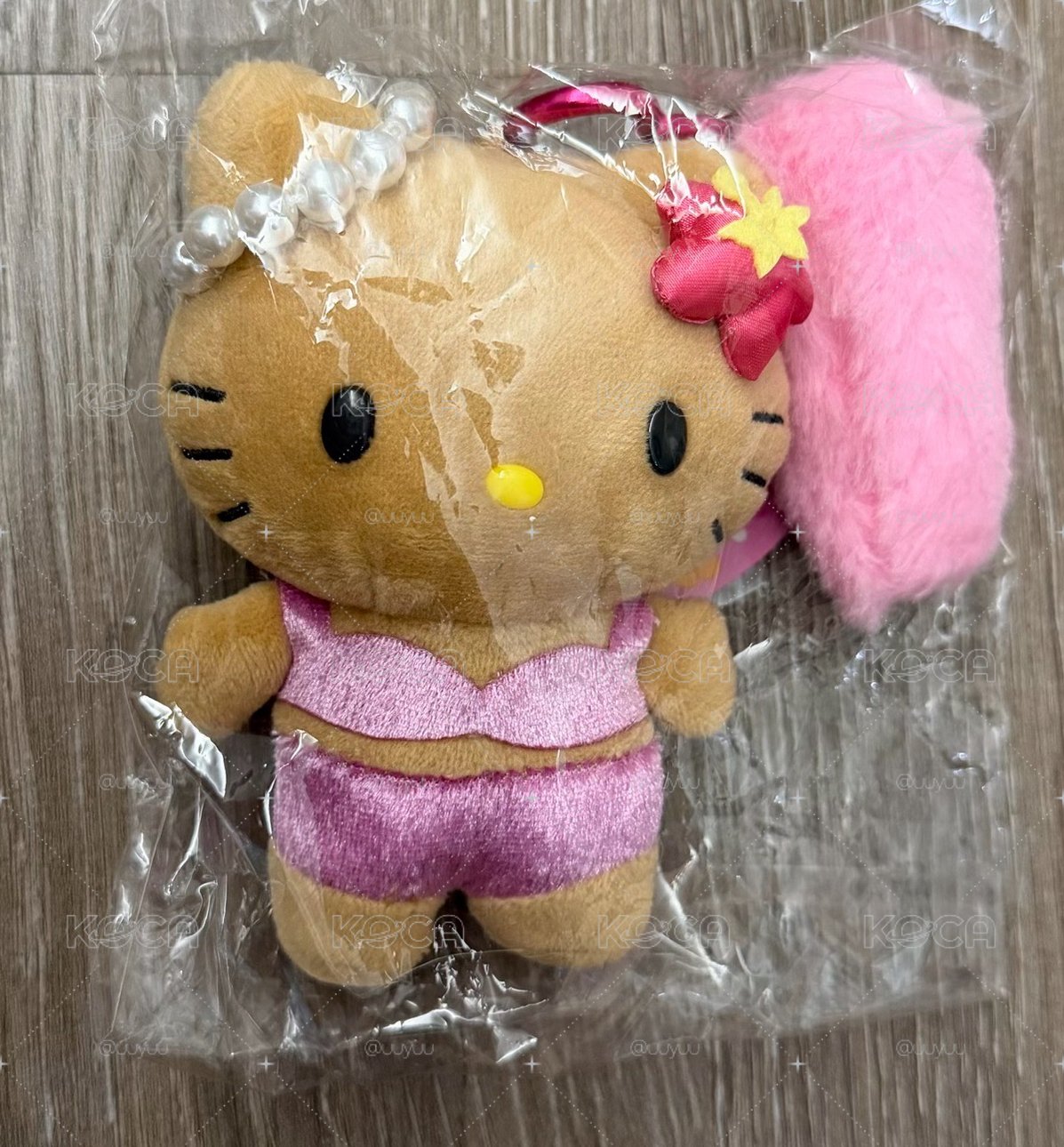 Hello Kitty 黑皮辣妹吊飾