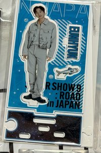 SS9 日場立牌
