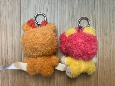 二手琦吊飾娃、娟吊飾娃