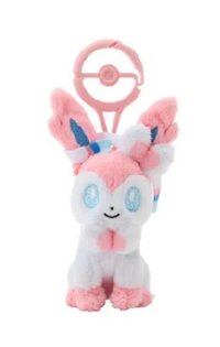 Pokémon center Taipei 吊娃 仙子伊布