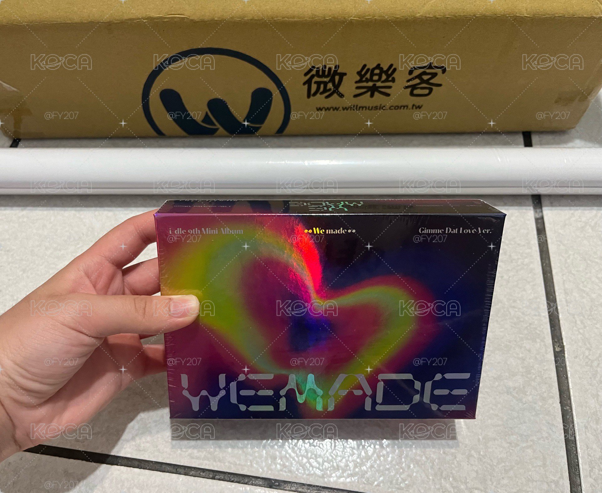 送特典！未拆香水專+未折疊海報+贈迷九特典一卡一拍