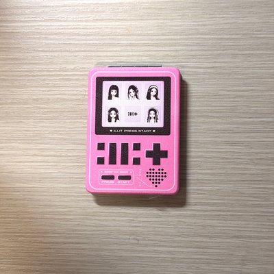illit P席禮 隨身鏡