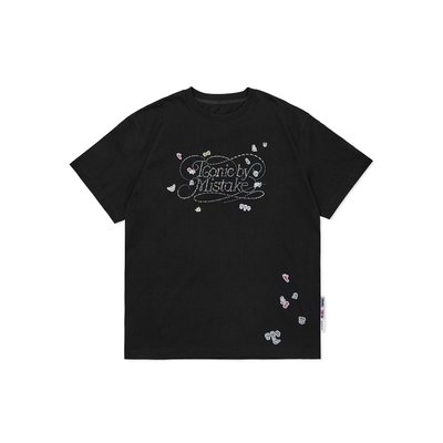 ILLIT ICONIC BY MISTAKE 衣服預購