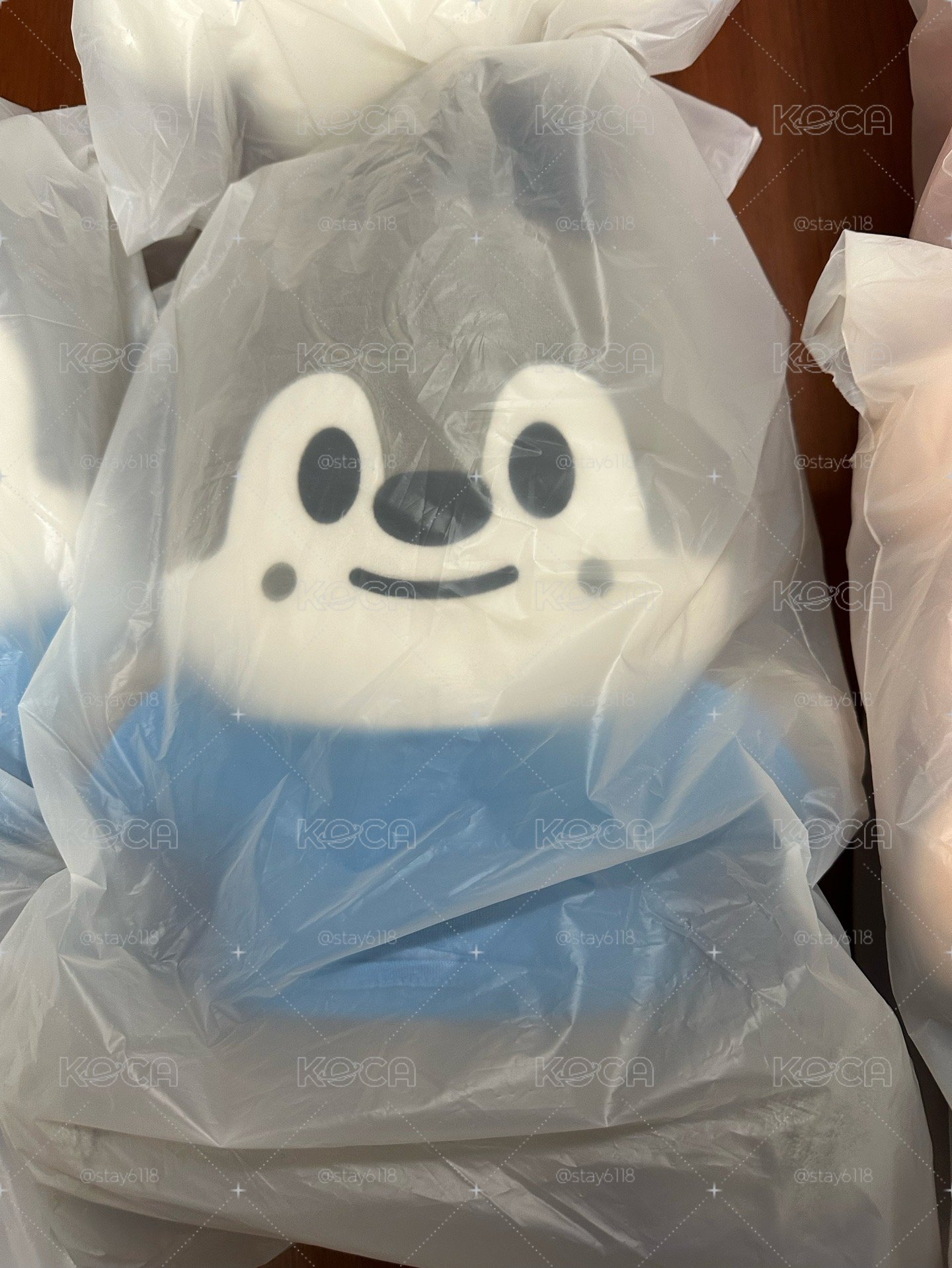 HUG ME 坐娃