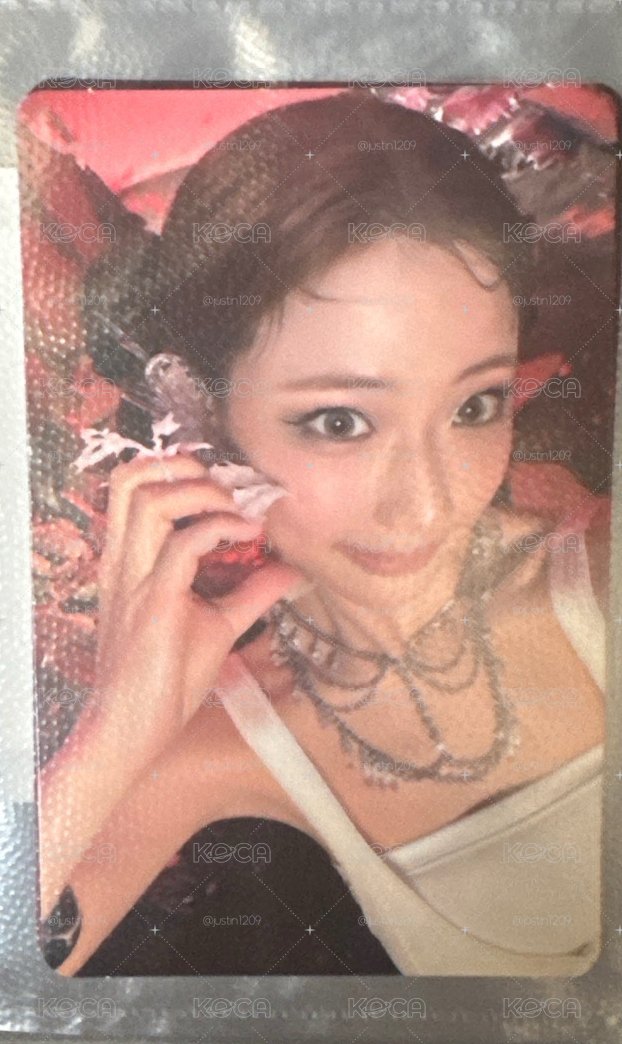 춤 (CHOOM) Crimson Ver. 專輯卡 